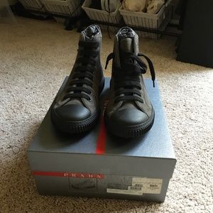 MEN’S Prada Olive Suede High-Top Sneaker US 9